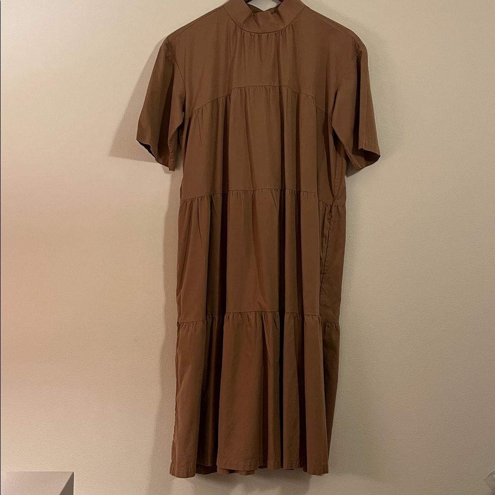 Brown Short Sleeve Tiered Dress with pockets